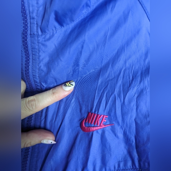 Nike purple windbreaker - Picture 2 of 11